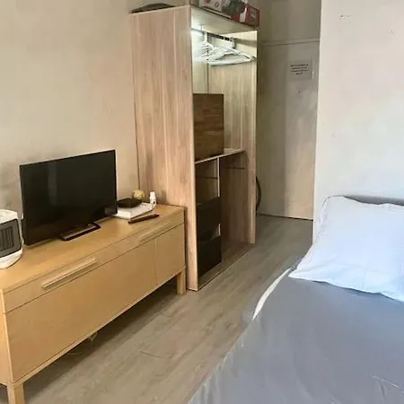 Apartment Cosy 15' Geneve